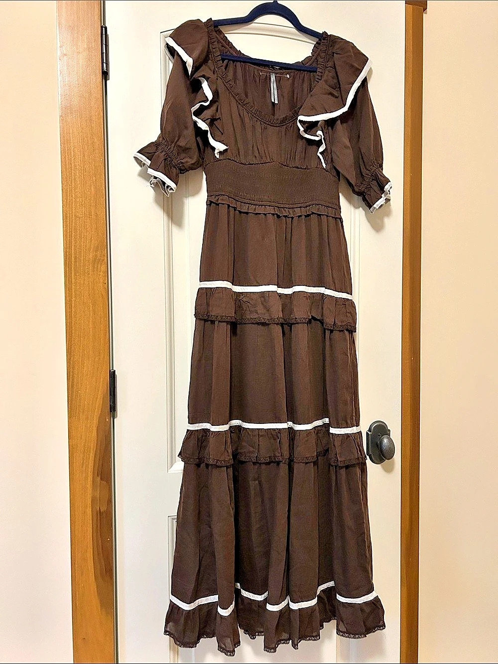 Anthropologie Brown & White Maxi Dress Size Medium